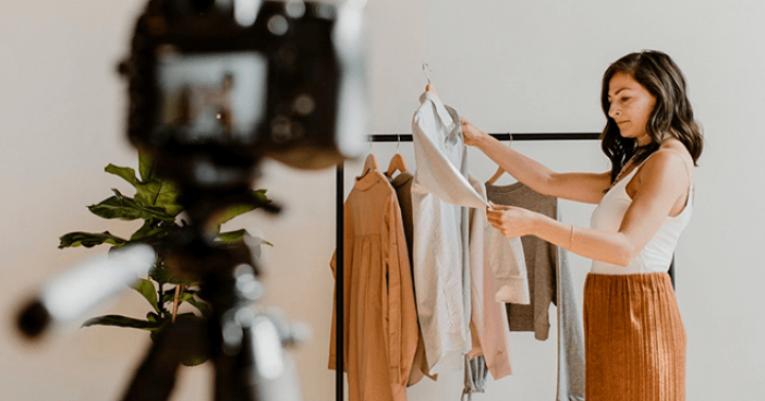 Looking-ahead-supply-chain-management-trends-for-2020_1200x628-min