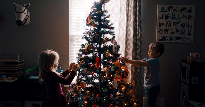 holiday_tree-659x